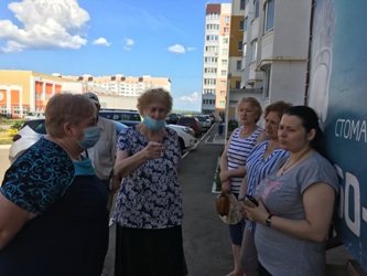Ирина Кононенко встретилась с жителями микрорайона СХИ